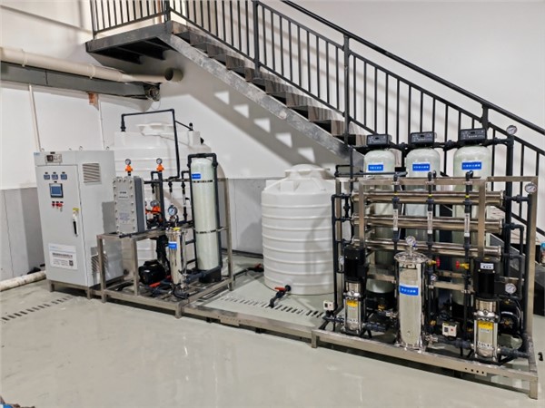 電子超純水設(shè)備