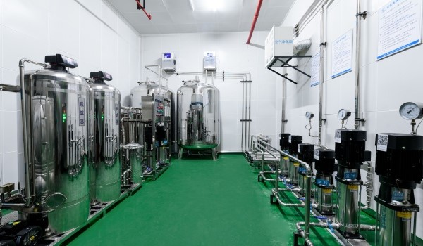 純水系統(tǒng)設備-定制化